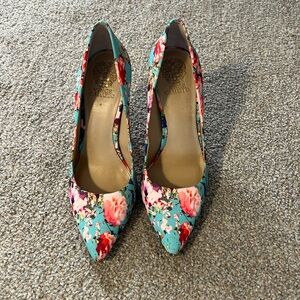 Vince Camuto Shoes Callista Floral Printed Stilleto Heels  Pumps- size 9
